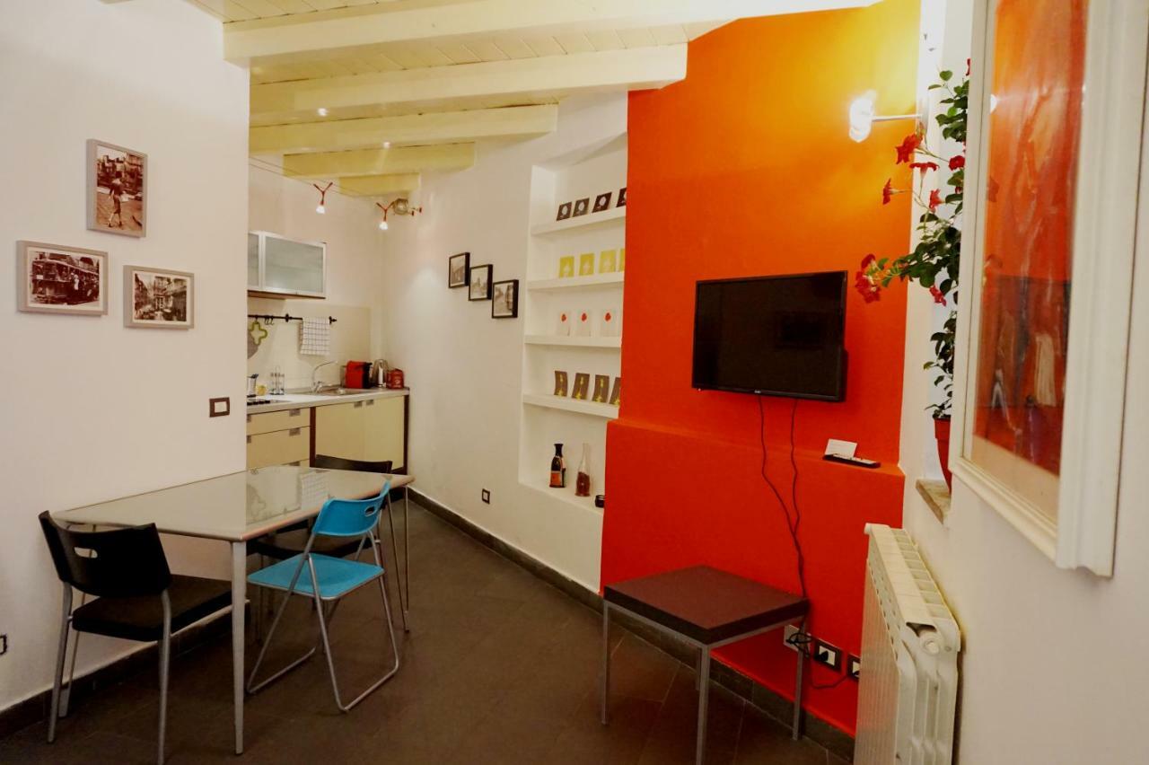 Studio Apartment Vicolo Lavandai Milano Eksteriør bilde
